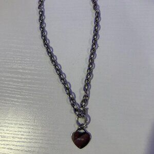 PRYA Heart toggle necklace